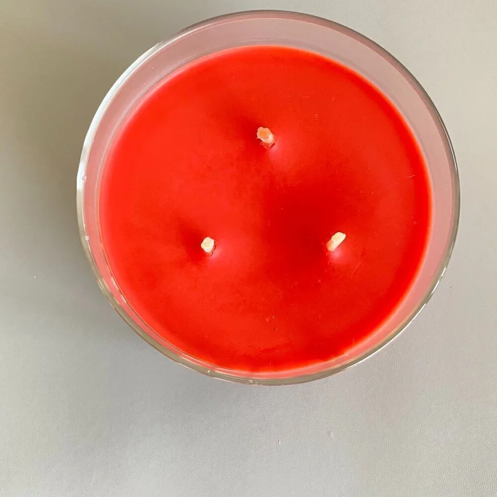 Bath & Body Works 3 Wick Sweet Cinnamon Pumkin Candle​​​​ - Picture 2 of 5
